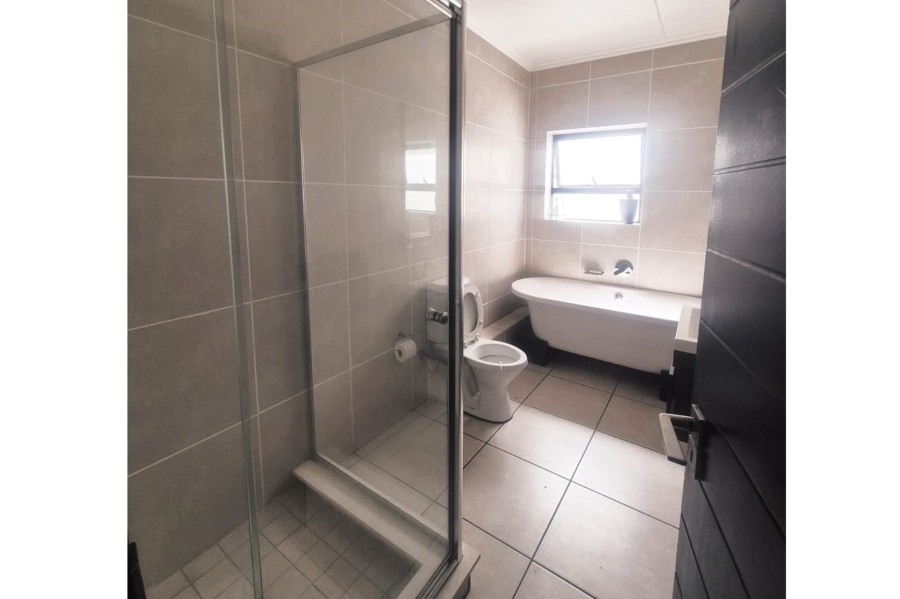 2 Bedroom Property for Sale in Sandown Western Cape